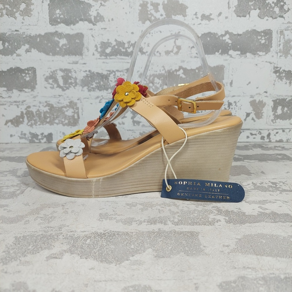 NEW Sophia Milano Leather Floral Embellished Beige Wedge Sandals H66